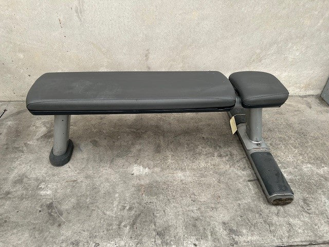 Life Fitness Signature Series Flat Bench - TRADE - $250 + gst